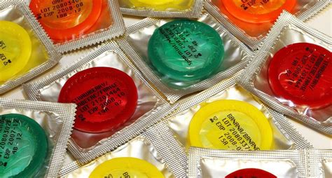 Blowjob ohne Kondom gegen Aufpreis Bordell Wittenburg
